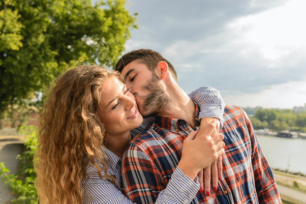 couple kissing, unsplash 